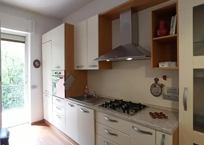 Casa Sandrina, Un Romantico Rifugio Vista Apartment *