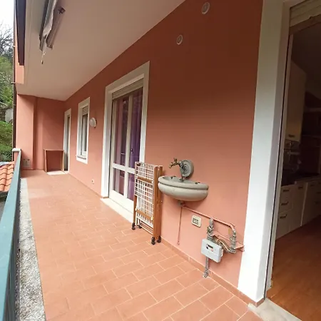 Casa Sandrina, Un Romantico Rifugio Vista 公寓 *